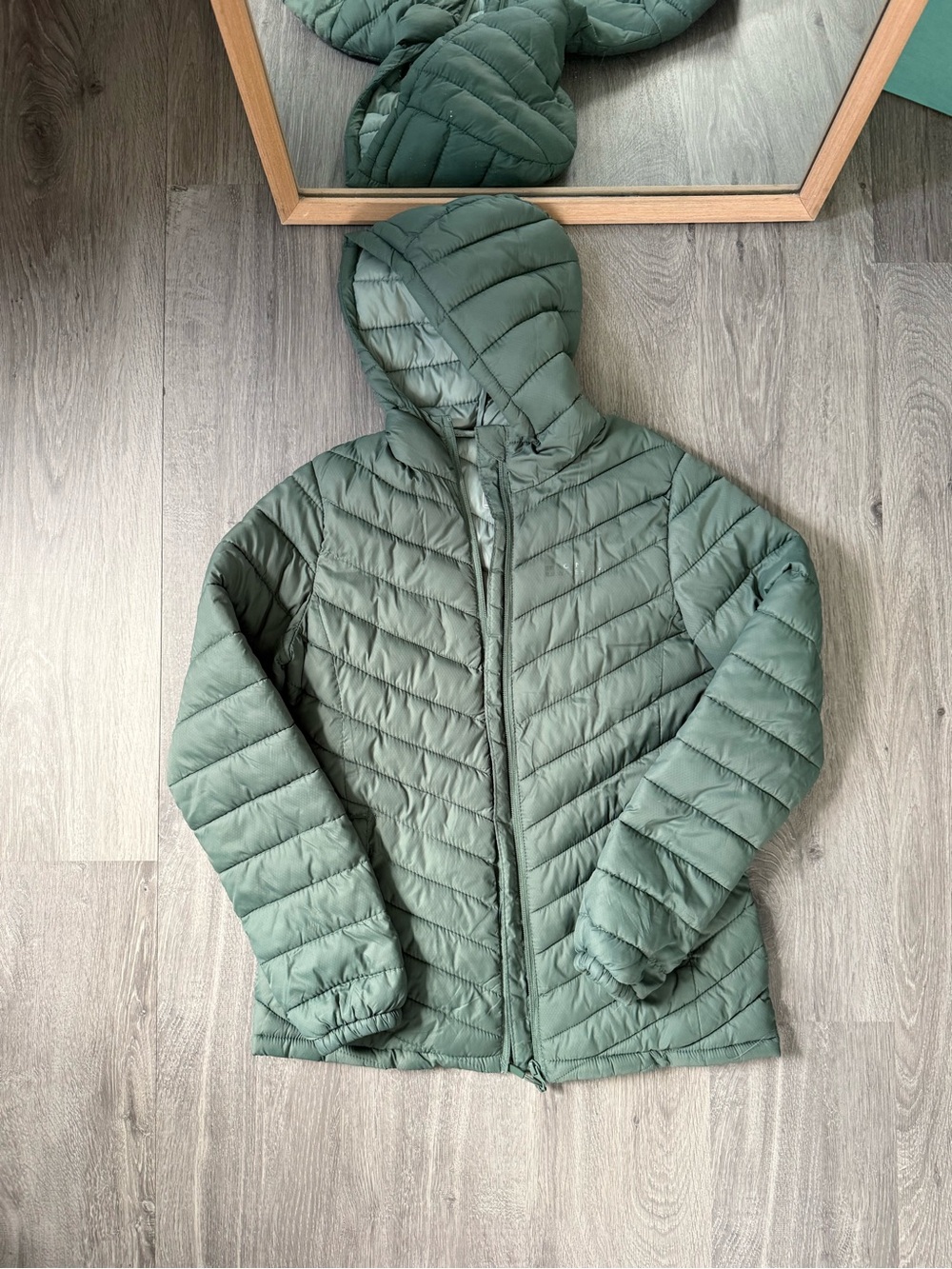 Lightweight Quilted Hooded Puffer Jacket - Sage Green